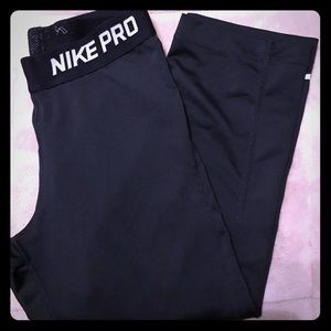 Nike Pro Capri Tights